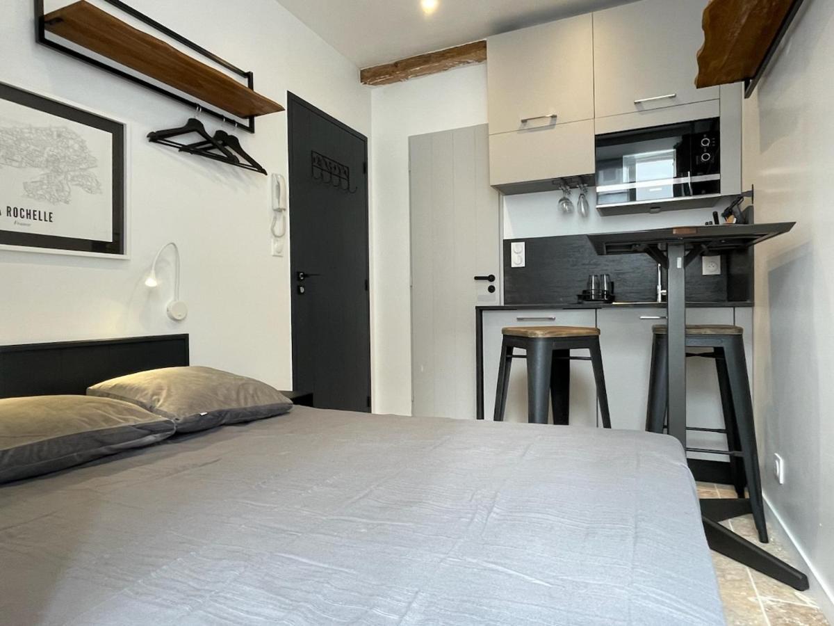 Petite Chambre Amenagee Avec Cuisine St Louis 3 La Rochelle  Bagian luar foto